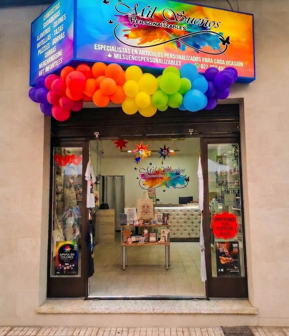 Fachada de la tienda Mil Sueños Personalizables en Las Galletas, Tenerife